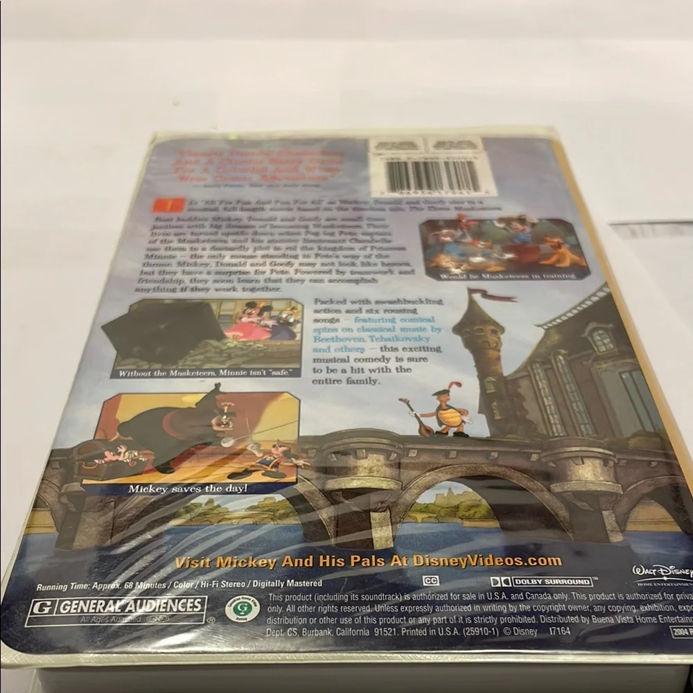 Disney's The Three Musketeers VHS